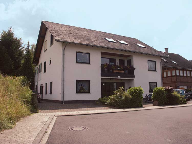 ZUR&Uuml;CK ? BITTE HIER KLICKEN ! 