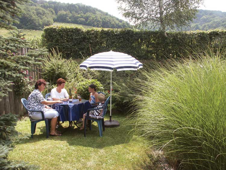 ZUR&Uuml;CK ? BITTE HIER KLICKEN ! 